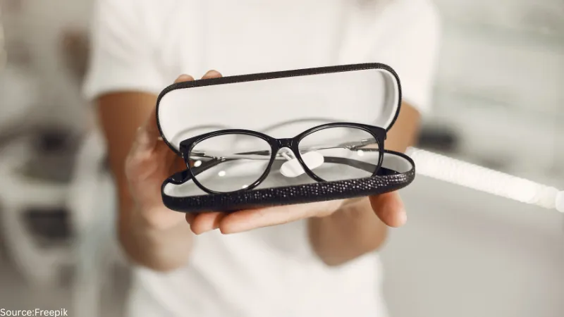 How to Choose the Perfect Frame Size for Varifocal Lenses