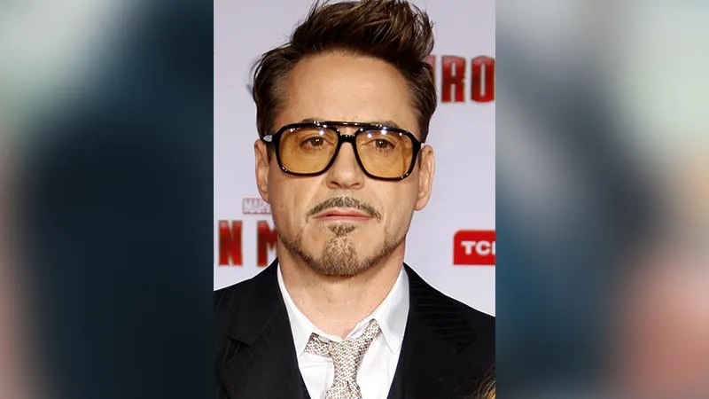 Robert Downey Jr Glasses