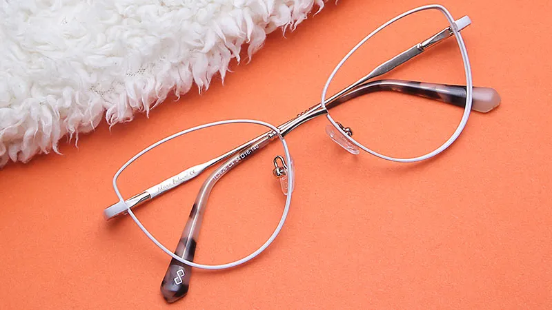 Cat Eye Glasses