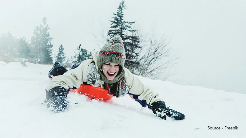 Sledging and Tobogganing in Winters