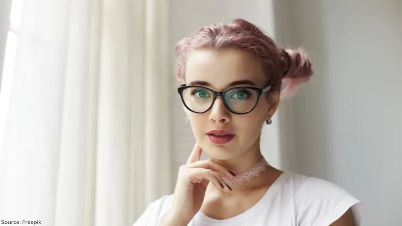 35 Trending Hairstyles For Women Over 60 With Glasses | Fabbon