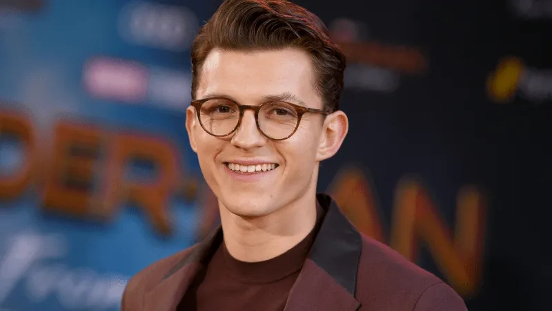 tom holland glasses