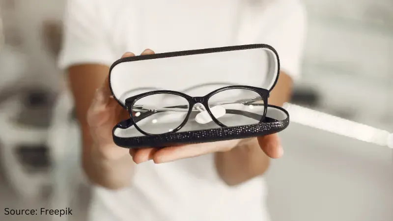 Glasses Display in Box