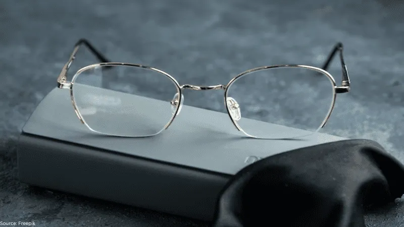 Image of
        a pair of glasses 