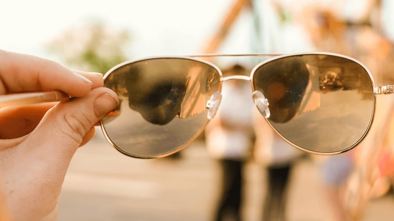 How can you tell if sunglasses are UV protected