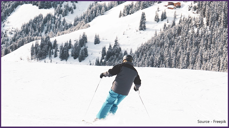 Skiing in Winters