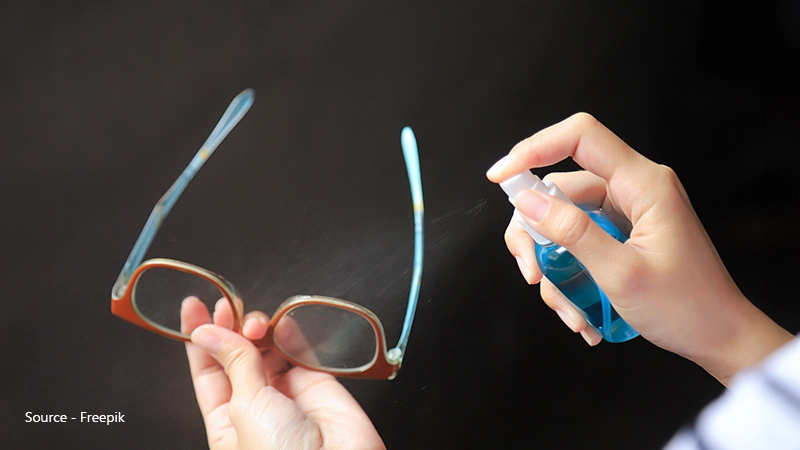 Tricks to Keep Your Glasses from Fogging Up