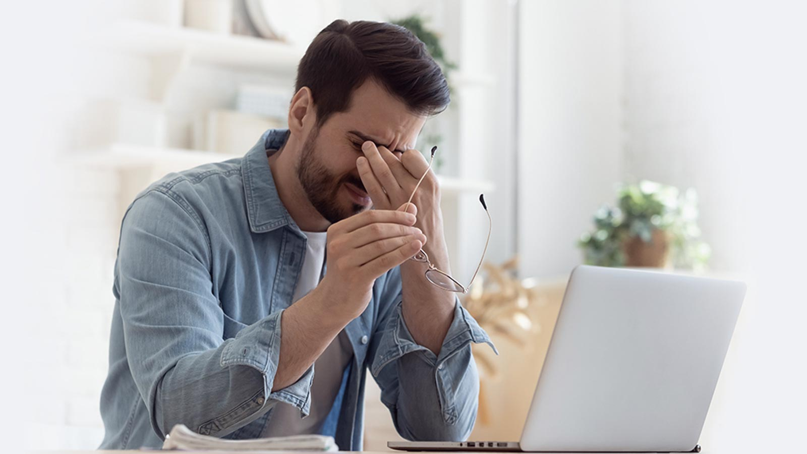 How To Reduce Eye Strain When Working From Home?
