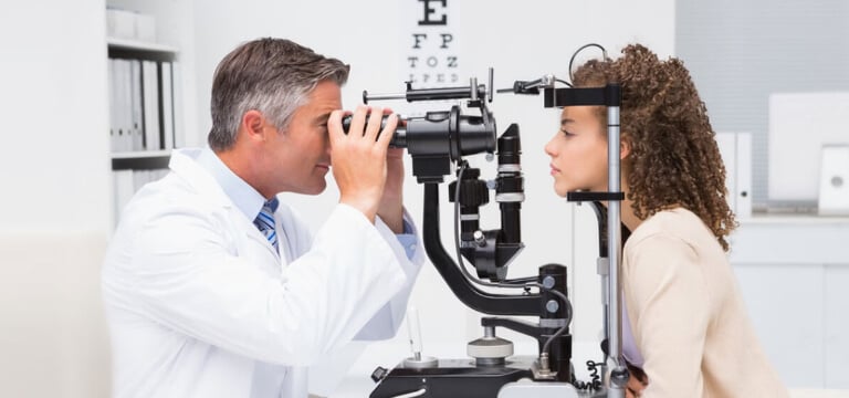 nhs funded eyetest